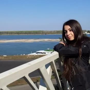 Profil de June, 29 ans, Rencontre Lesbienne à S. Pietro (Tessin)