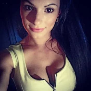 Profil de Oumou, 32 ans, Rencontre Lesbienne à Pfeffingen (Bâle-Campagne)