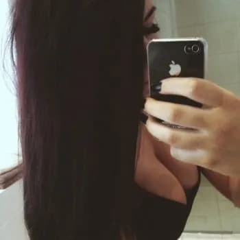 Profil de Siena, 23 ans, Rencontre Lesbienne à Thônex (Genève)