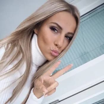 Profil de Razane, 19 ans, Rencontre Lesbienne à Häutligen (Berne)