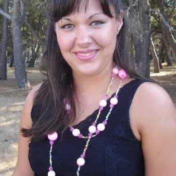 Lorena - Rencontre Lesbienne à Chalais Profil de Lorena, 23 ans, Rencontre Lesbienne à Chalais (Valais)