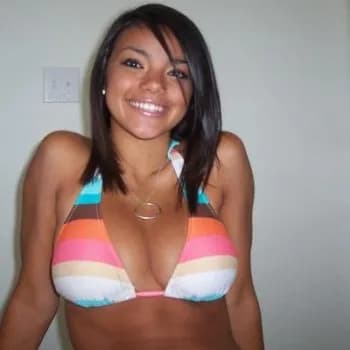 Profil de Freya, 25 ans, Rencontre Lesbienne à Bâle (Bâle-Ville)