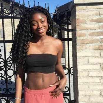 Fatima - Rencontre Lesbienne à Horw Profil de Fatima, 30 ans, Rencontre Lesbienne à Horw (Lucerne)