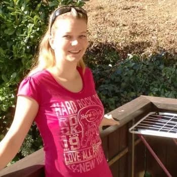 Béryl - Rencontre Lesbienne à Lugano Profil de Béryl, 31 ans, Rencontre Lesbienne à Lugano (Tessin)