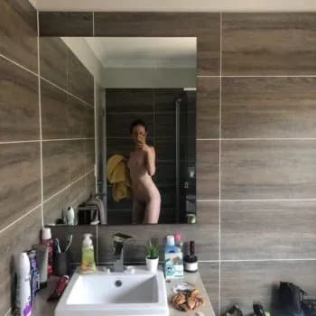 Profil de Liliane, 18 ans, Rencontre Lesbienne à Rothrist (Argovie)