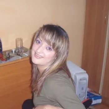 Profil de Safya, 20 ans, Rencontre Lesbienne à St-Ursanne (Jura)