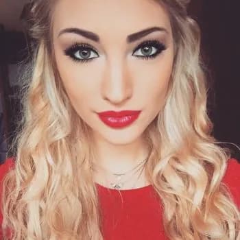 Siena - Rencontre Lesbienne à Ecoteaux Profil de Siena, 27 ans, Rencontre Lesbienne à Ecoteaux (Vaud)