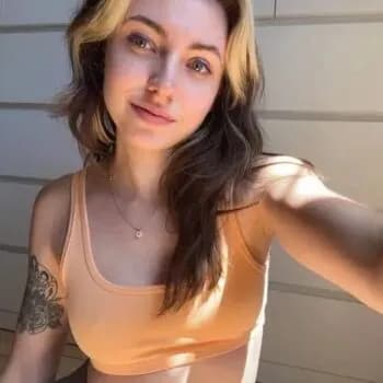 Profil de Laya, 25 ans, Rencontre Lesbienne à Cressier FR (Fribourg)