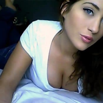 Arya Rencontre lesbienne Sévery