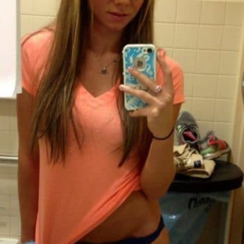 Safia Rencontre lesbienne Carì