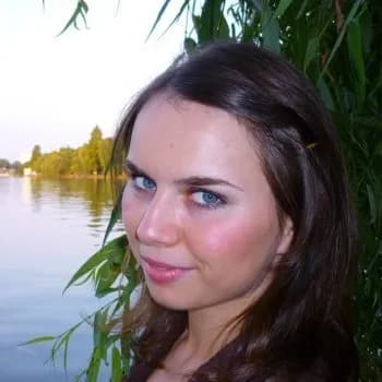 Luciana - Rencontre Lesbienne à Grafenort Profil de Luciana, 21 ans, Rencontre Lesbienne à Grafenort (Obwald)