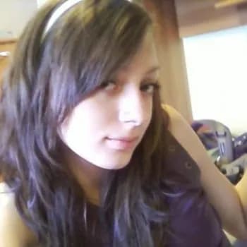 Aimy - Rencontre Lesbienne à Assens Profil de Aimy, 21 ans, Rencontre Lesbienne à Assens (Vaud)