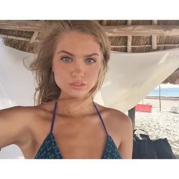 Danya - Rencontre Lesbienne à Ernen Profil de Danya, 25 ans, Rencontre Lesbienne à Ernen (Valais)