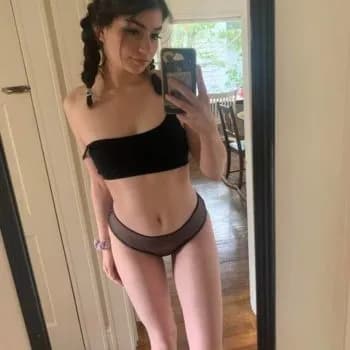 Anastasia - Rencontre Lesbienne à Dombresson Profil de Anastasia, 18 ans, Rencontre Lesbienne à Dombresson (Neuchâtel)