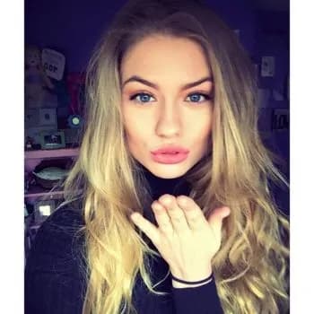 Chelsy - Rencontre Lesbienne à Thunstetten Profil de Chelsy, 19 ans, Rencontre Lesbienne à Thunstetten (Berne)