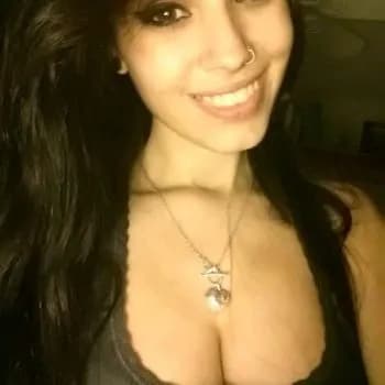 Athéna - Rencontre Lesbienne à Diesse Profil de Athéna, 20 ans, Rencontre Lesbienne à Diesse (Berne)