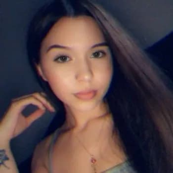 Maïlys - Rencontre Lesbienne à Tavel Profil de Maïlys, 22 ans, Rencontre Lesbienne à Tavel (Fribourg)