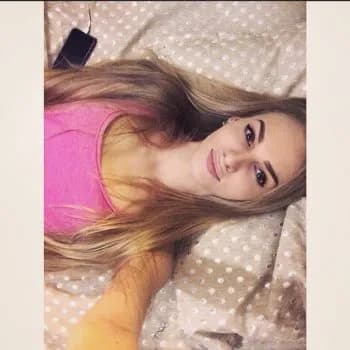 Jude - Rencontre Lesbienne à Bürgenstock Profil de Jude, 19 ans, Rencontre Lesbienne à Bürgenstock (Nidwald)