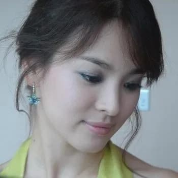 Calista - Rencontre Lesbienne à Chessel Profil de Calista, 32 ans, Rencontre Lesbienne à Chessel (Vaud)