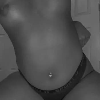 Mariam - Rencontre Lesbienne à Buttes Profil de Mariam, 26 ans, Rencontre Lesbienne à Buttes (Neuchâtel)