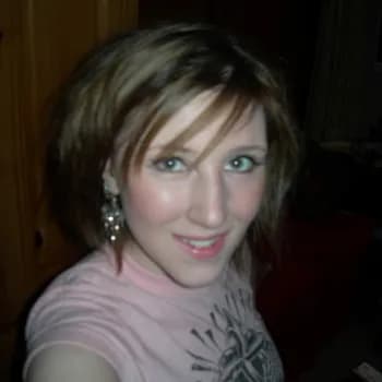 Destiny - Rencontre Lesbienne à Arveyes Profil de Destiny, 27 ans, Rencontre Lesbienne à Arveyes (Vaud)