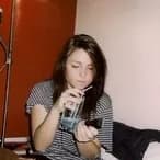 Nadine - Rencontre Lesbienne à Jens Profil de Nadine, 27 ans, Rencontre Lesbienne à Jens (Berne)