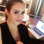 Jenna Rencontre lesbienne La Forclaz VD