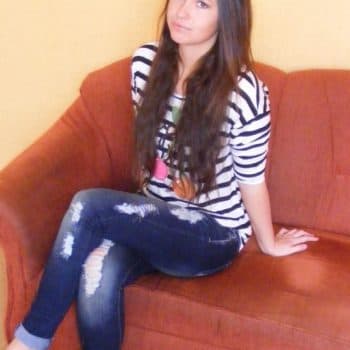 Leya Rencontre lesbienne Jungfraujoch